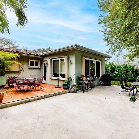 Uhost Ai - Updated 1B1B Hideaway - Sleeps 3 Hollywood Buitenkant foto