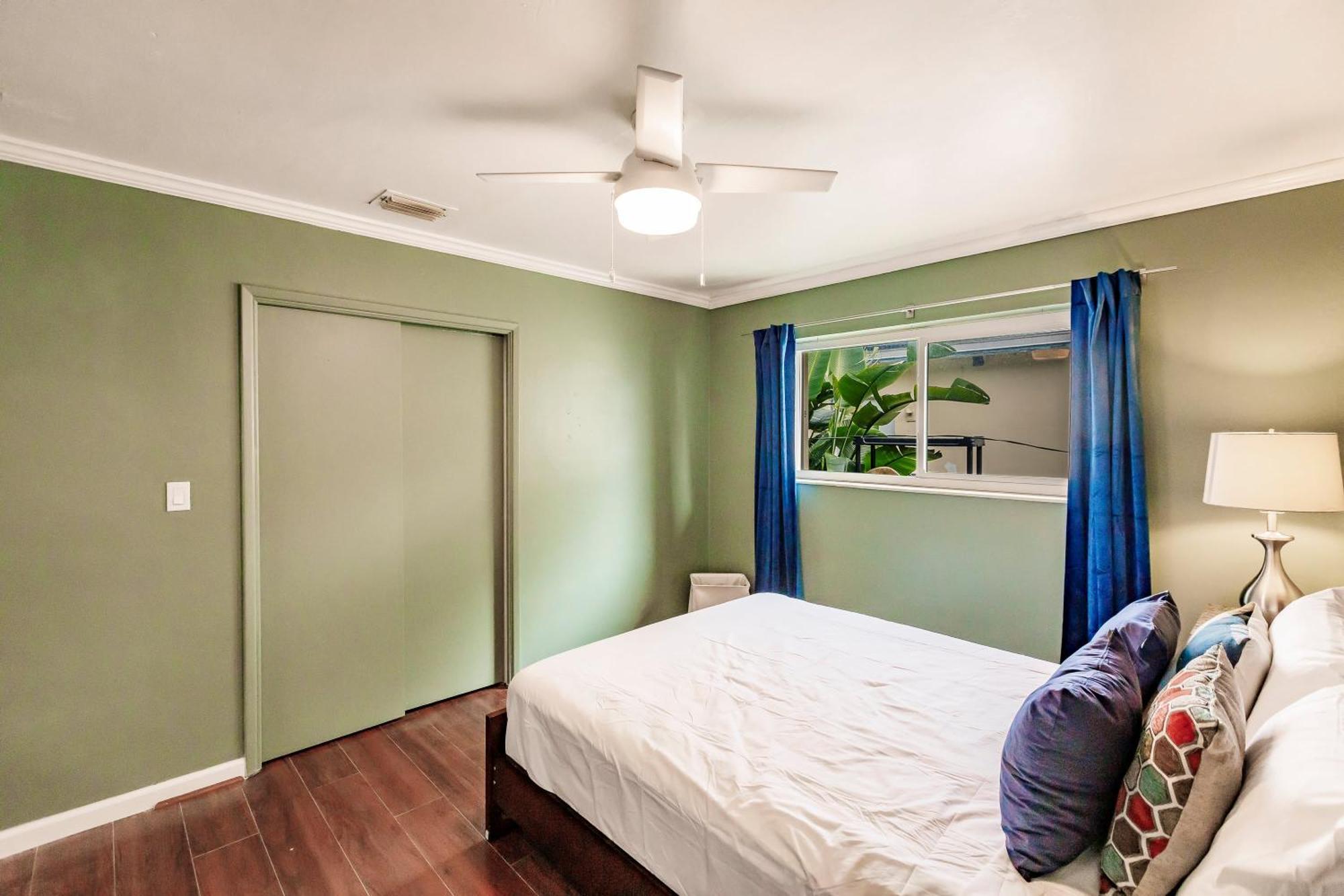 Uhost Ai - Updated 1B1B Hideaway - Sleeps 3 Hollywood Buitenkant foto